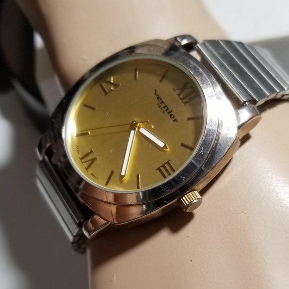 VERNIER For Men Watch Quartz Movement Silver Tone Working Excellent Condition - Picture 8 of 14